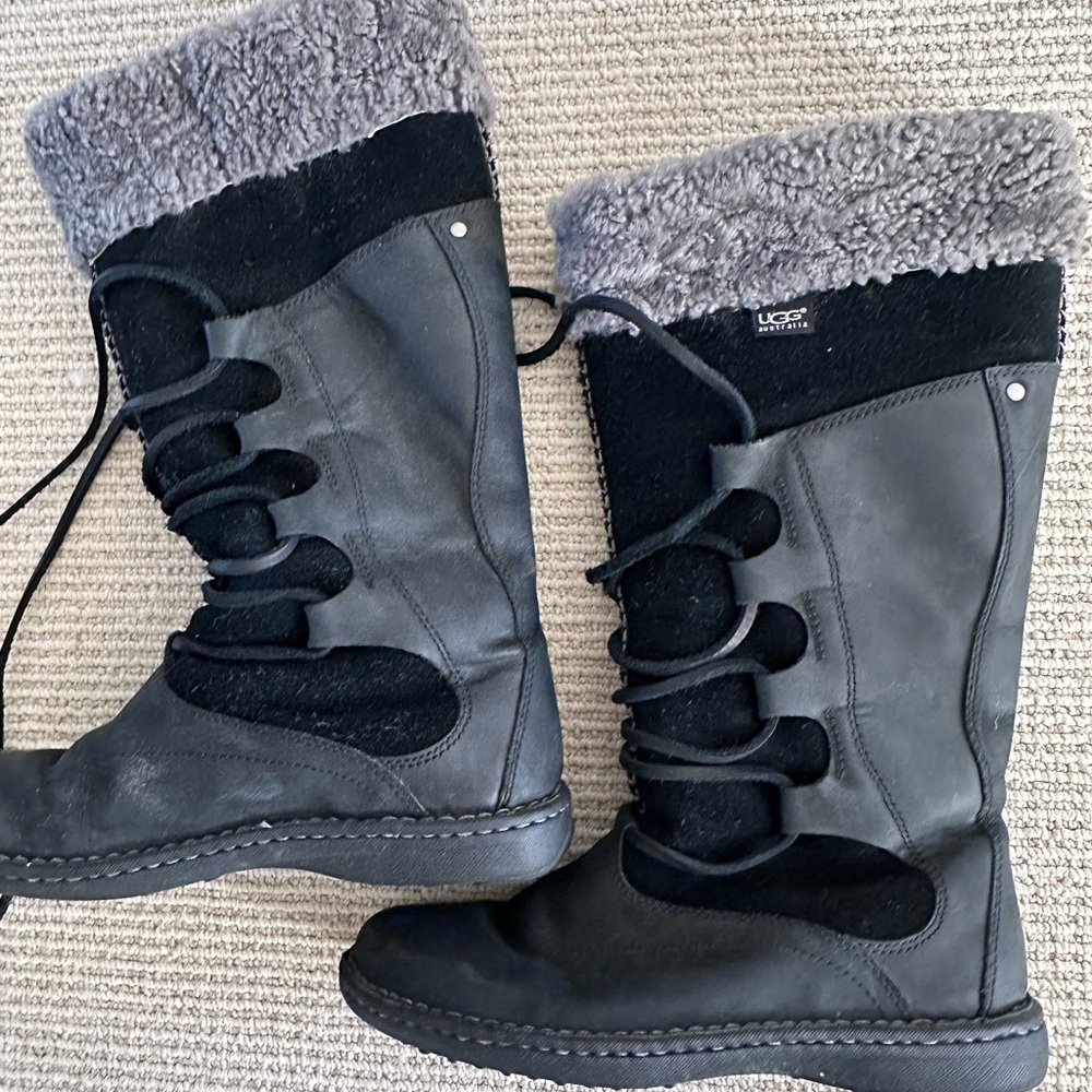 UGG Women's Black and Gray, suede and leather boots size 9